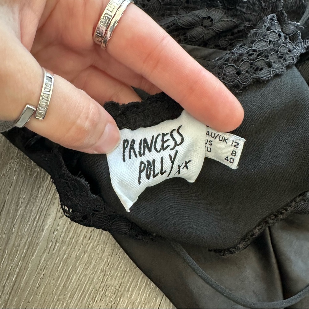 EUC Princess Polly Lace Crop Top - Picture 6 of 6